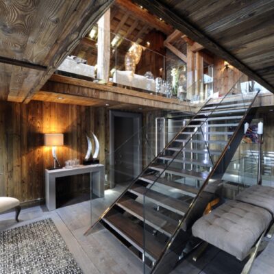Escalier inox, garde-corps vitré - Chalet privé - Megève France